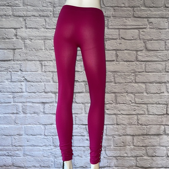 NWOT Magenta Pink Seamless Embellished Shirred Ankle Leggings OSFA - Picture 8 of 9